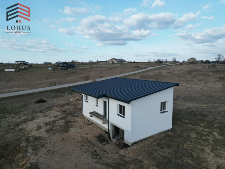 Parduodamas namas Bražuolės k., Trakų r. sav., 157.18 m2 ploto, 1 aukštai 33