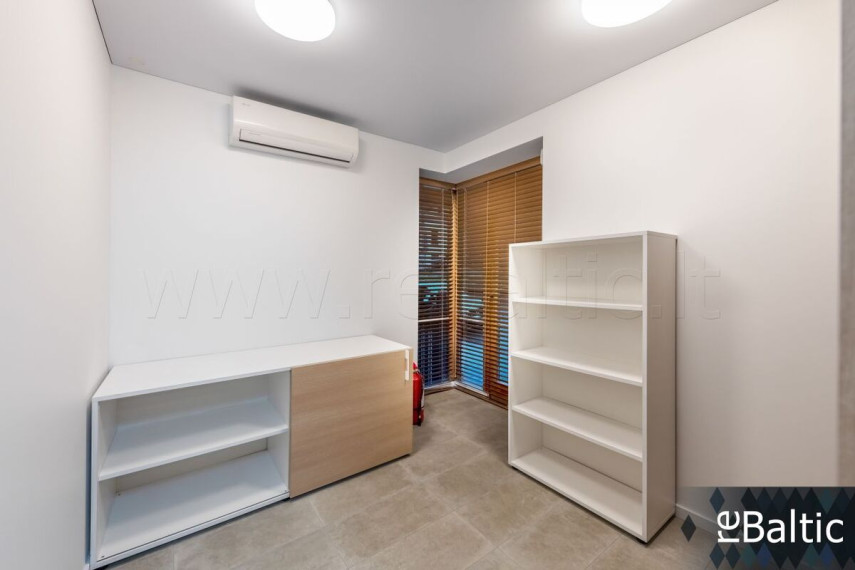 Nuomojamos administracinės, paslaugų, prekybos patalpos Polocko g., Vilniaus m., Vilniaus m. sav., 116.14 m2 ploto 24