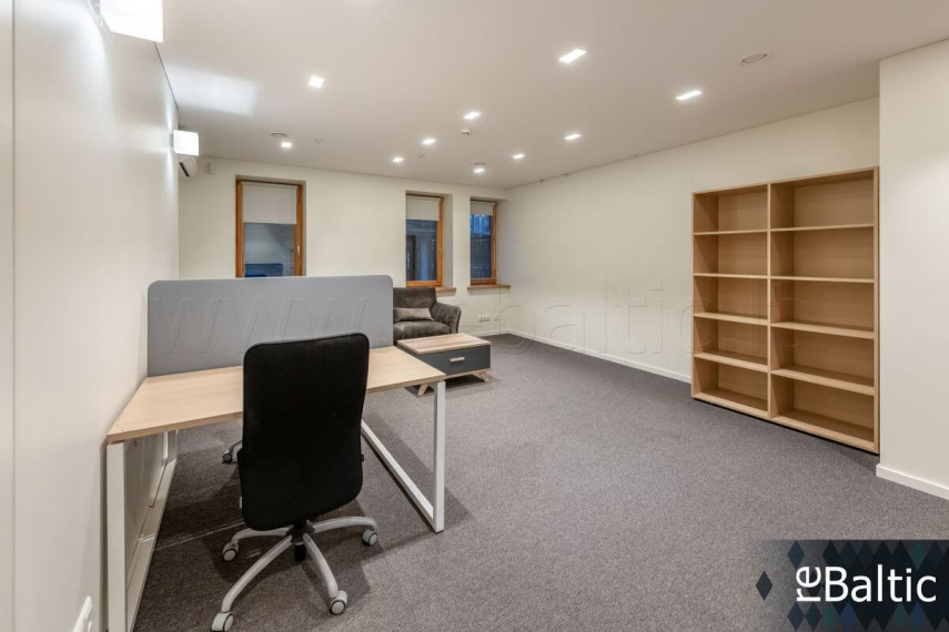 Nuomojamos administracinės, paslaugų, prekybos patalpos Polocko g., Vilniaus m., Vilniaus m. sav., 116.14 m2 ploto 31