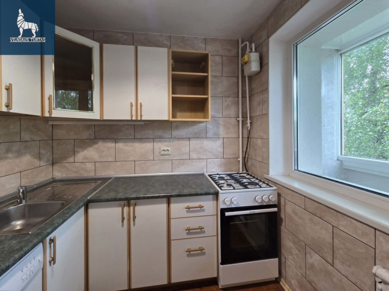 Nuomojamas butas Žirmūnų g., Žirmūnai, Vilniaus m., Vilniaus m. sav., 47 m2 ploto, 2 kambariai 14
