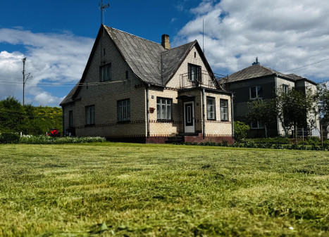 Parduodamas namas J. Biliūno g., Kėdainių m., Kėdainių r. sav., 124.33 m² ploto 4 kambariai Parduodamas namas J. Biliūno g., Kėdainių m., Kėdainių r. sav., 124.33 m² ploto 4 kambariai