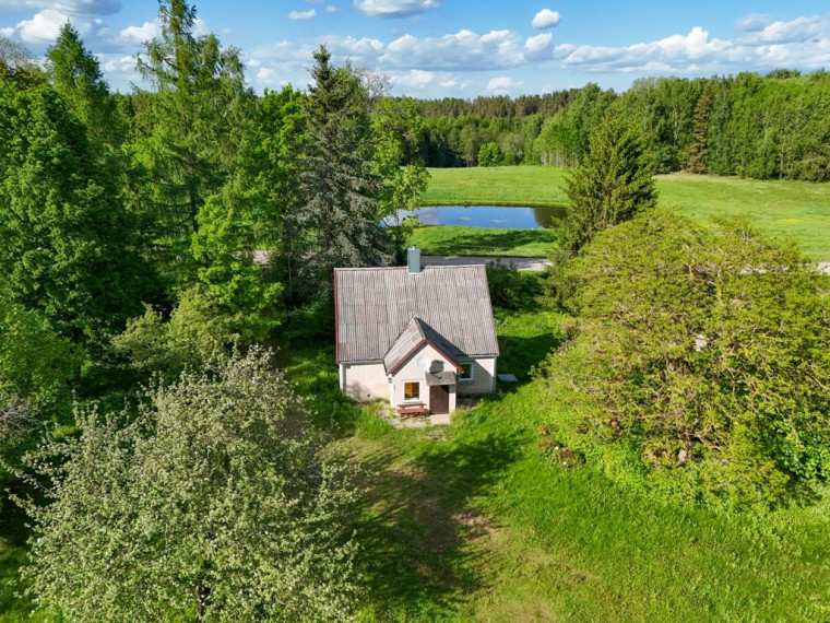 Parduodamas namas Vosgėlių k., Zarasų r. sav., 56.00 m² ploto 3 kambariai 2