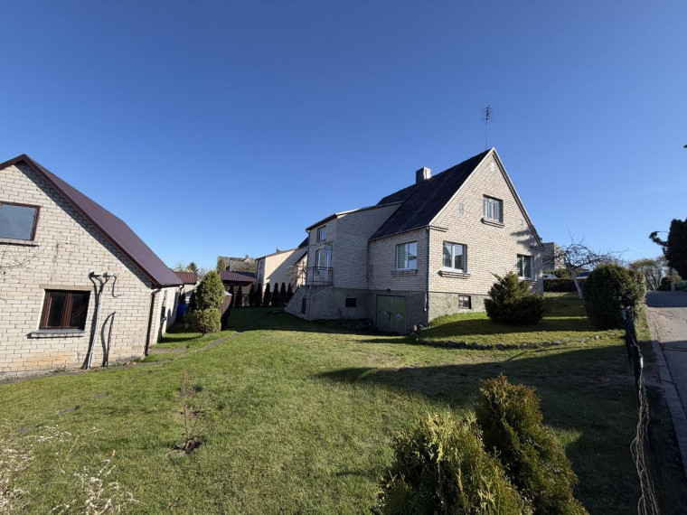Parduodamas namas J. Tumo-Vaižganto g., Anykščių m., Anykščių r. sav., 51.6 m² ploto 3 kambariai 2