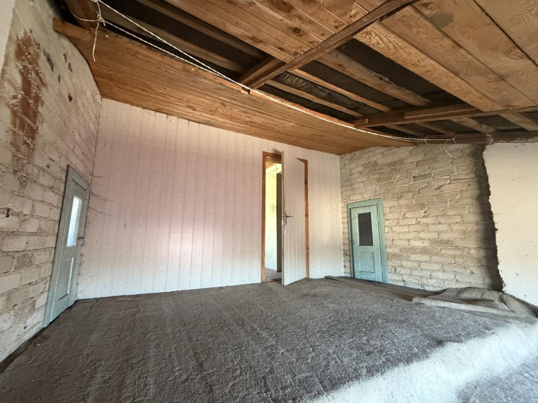 Parduodamas namas J. Tumo-Vaižganto g., Anykščių m., Anykščių r. sav., 51.6 m² ploto 3 kambariai 6