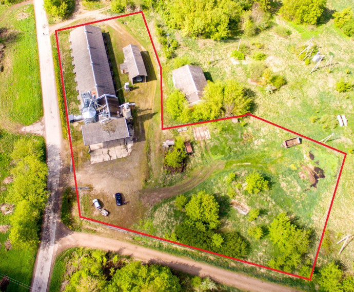 Parduodamos sandėliavimo patalpos Julijono Lindės-Dobilo g., Grūžių k., Pasvalio r. sav., 675.2 m2 ploto 1