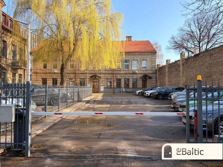 Nuomojamos administracinės, paslaugų, prekybos patalpos Konstitucijos pr., Vilniaus m., Vilniaus m. sav., 200 m2 ploto 4