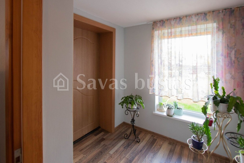 Parduodamas namas Tirkšlių mstl., Mažeikių r. sav., 107.17 m2 ploto, 1 aukštai 10
