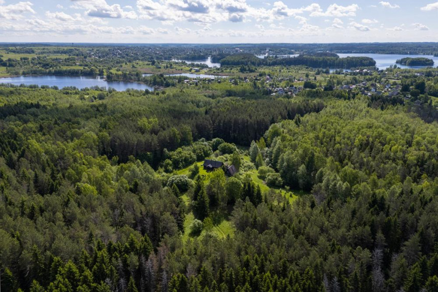 Parduodamas namas Bacioniškio vs., Zarasų r. sav., 163.00 m² ploto 6 kambariai 6