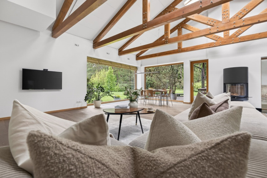 Parduodamas namas Neries Kilpų g., Verkšionių k., Vilniaus r. sav., 247.5 m2 ploto, 1 aukštai 6
