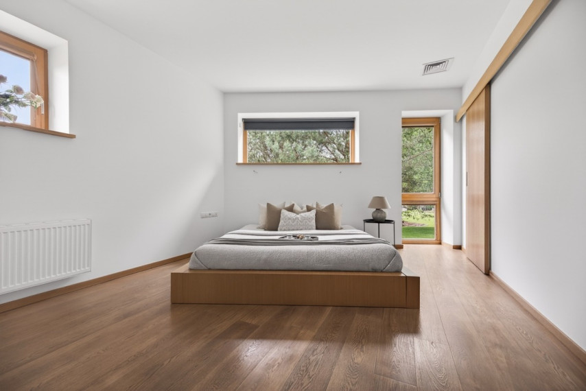 Parduodamas namas Neries Kilpų g., Verkšionių k., Vilniaus r. sav., 247.5 m2 ploto, 1 aukštai 18