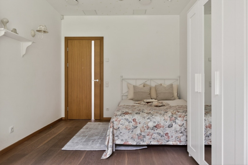 Parduodamas namas Neries Kilpų g., Verkšionių k., Vilniaus r. sav., 247.5 m2 ploto, 1 aukštai 21