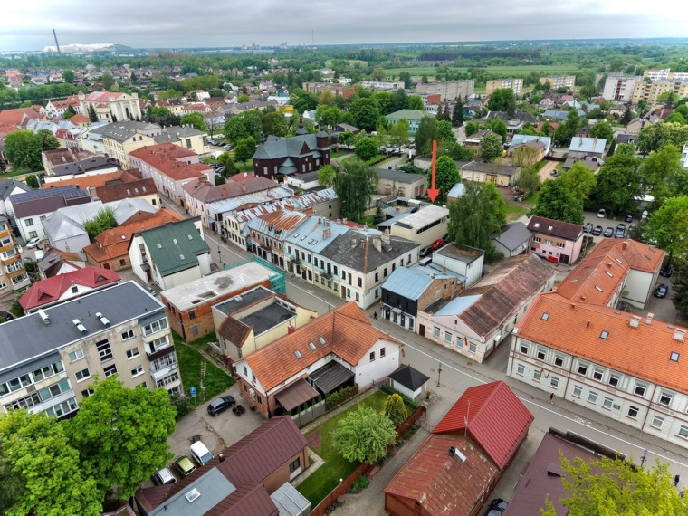PARDUODAMOS KOMERCINĖS PATALPOS KĖDAINIŲ SENAMIESTYJE 17