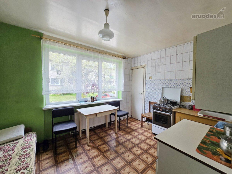 Parduodamas butas Jasonių k., Utenos r. sav., 69 m² ploto 1 kambarys 5