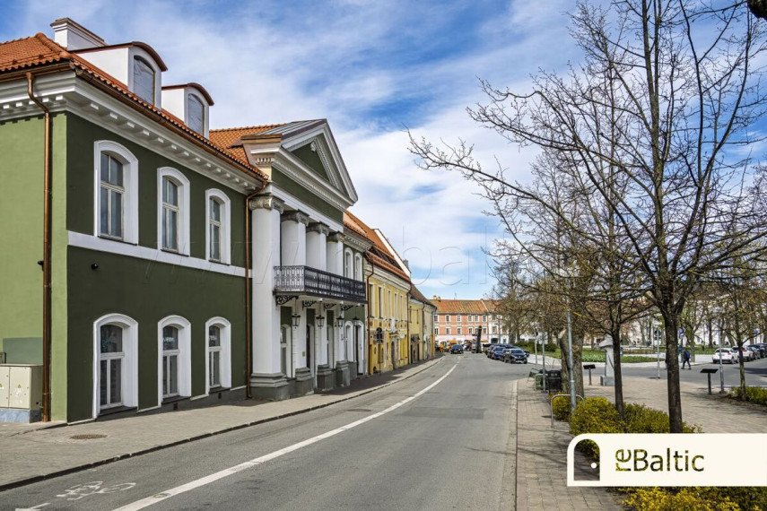 Parduodamas butas Visų Šventųjų g., Vilniaus m., Vilniaus m. sav., 310 m2 ploto, 5 kambariai 20