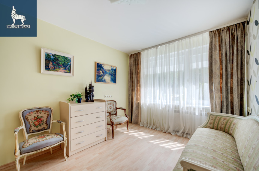 Parduodamas butas Tujų g., Viršuliškės, Vilniaus m., Vilniaus m. sav., 63 m2 ploto, 3 kambariai 2