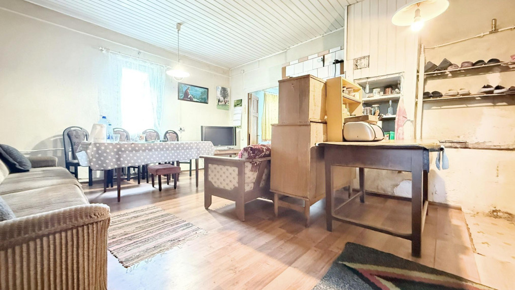 Parduodamas namas Bakainių k., Kėdainių r. sav., 131.68 m² ploto 3 kambariai 6