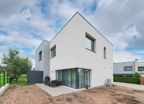 Parduodamas namas Baldininkų g., Karmėlavos mstl., Kauno r. sav., 92.51 m2 ploto, 2 aukštai