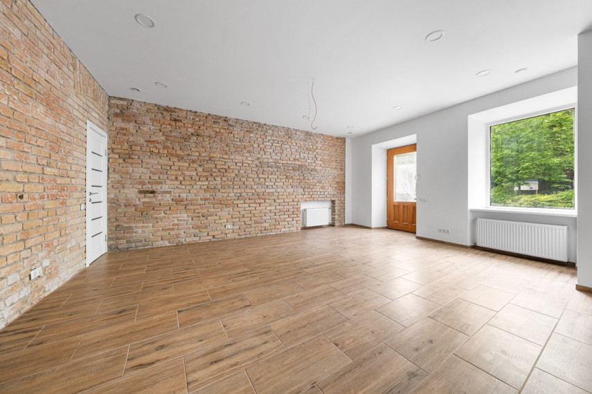 Parduodamos administracinės, kitos paskirties, paslaugų, prekybos, sandėliavimo patalpos Pylimo g., Vilniaus m., Vilniaus m. sav., 129.19 m2 ploto 3