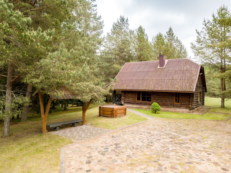 Parduodamas namas Upės g., Kvedariškio k., Biržų r. sav., 130 m2 ploto, 2 aukštai 6