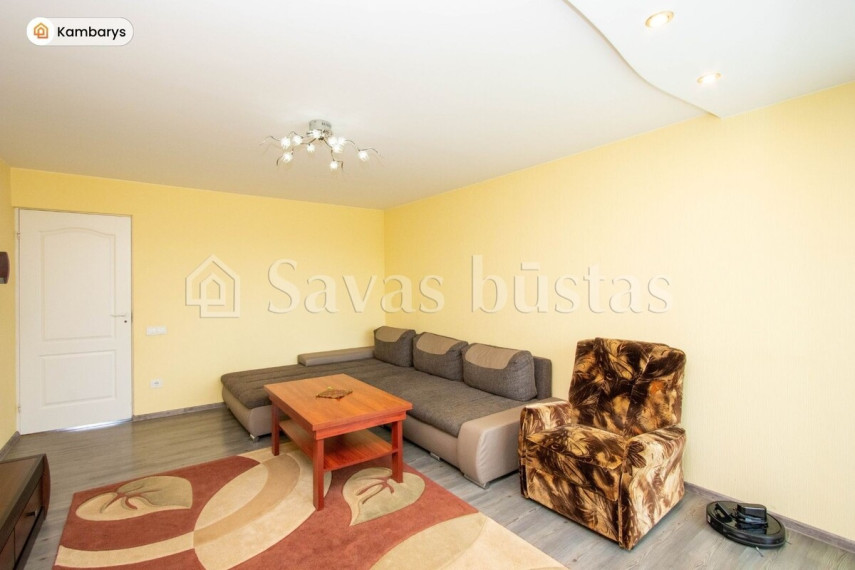 Nuomojamas butas Radviliškio g., Šiaulių m., Šiaulių m. sav., 50 m2 ploto, 2 kambariai 3