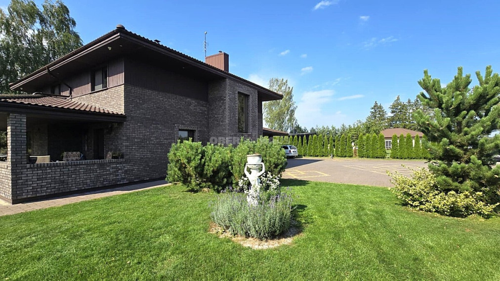 Parduodamas namas Nausodės g., Navaršonių k., Panevėžio r. sav., 182 m2 ploto, 2 aukštai 25