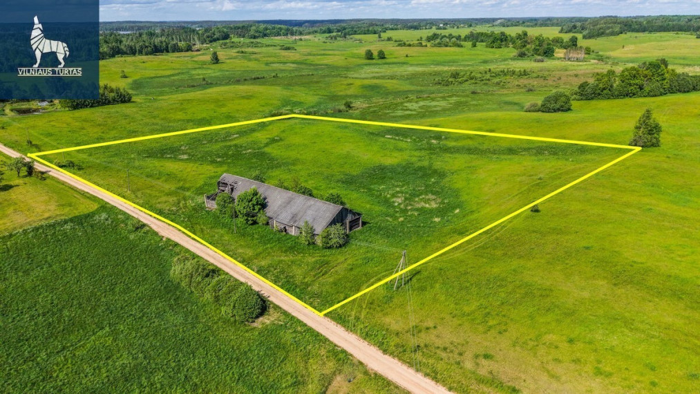 Parduodamas  sklypas Molėtų r. sav., Ažuožerių k., Bebrusų , 289 a ploto 11