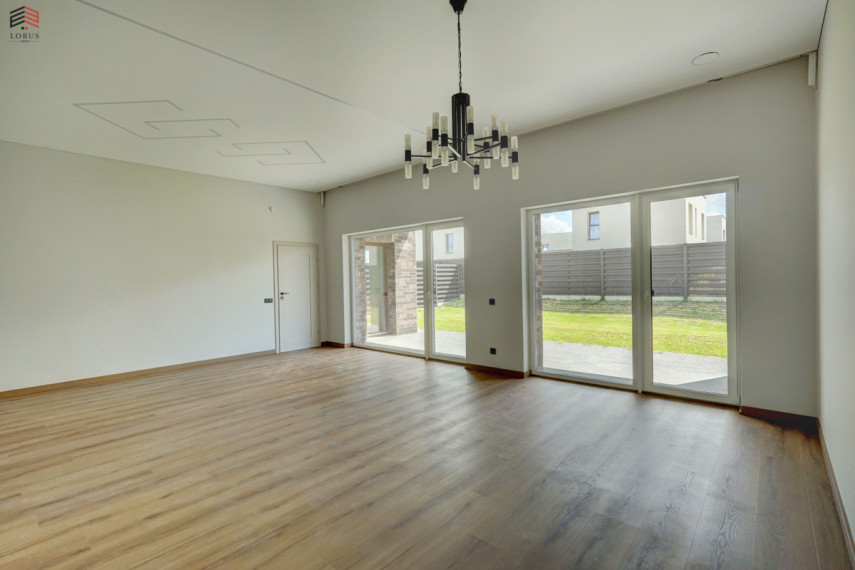 Parduodamas namas Galvės g., Trakų Vokė, Vilniaus m., Vilniaus m. sav., 144.48 m2 ploto, 1 aukštai 3