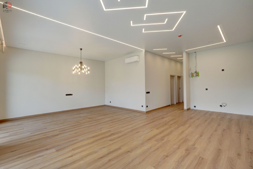 Parduodamas namas Galvės g., Trakų Vokė, Vilniaus m., Vilniaus m. sav., 144.48 m2 ploto, 1 aukštai 5