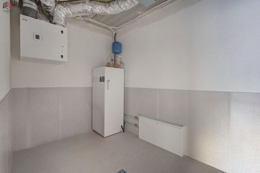 Parduodamas namas Galvės g., Trakų Vokė, Vilniaus m., Vilniaus m. sav., 144.48 m2 ploto, 1 aukštai 27