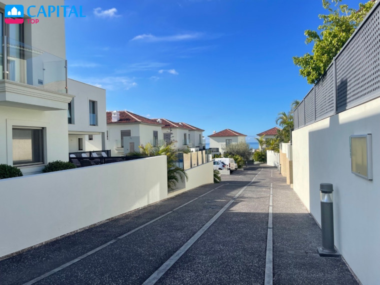 Parduodamas namas Calle Panizo 33, 122.00 kv.m ploto, 2 aukštai 31