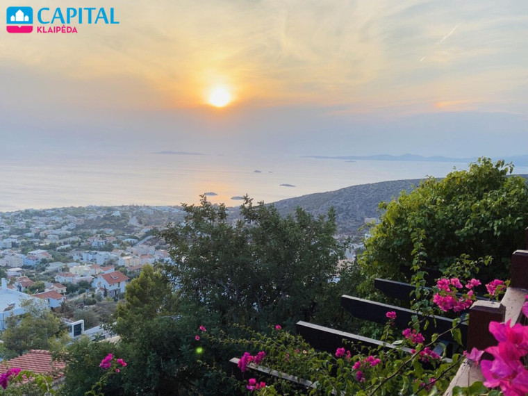 For sale
3-storey villa of 320 sq.meters in Attica. 2