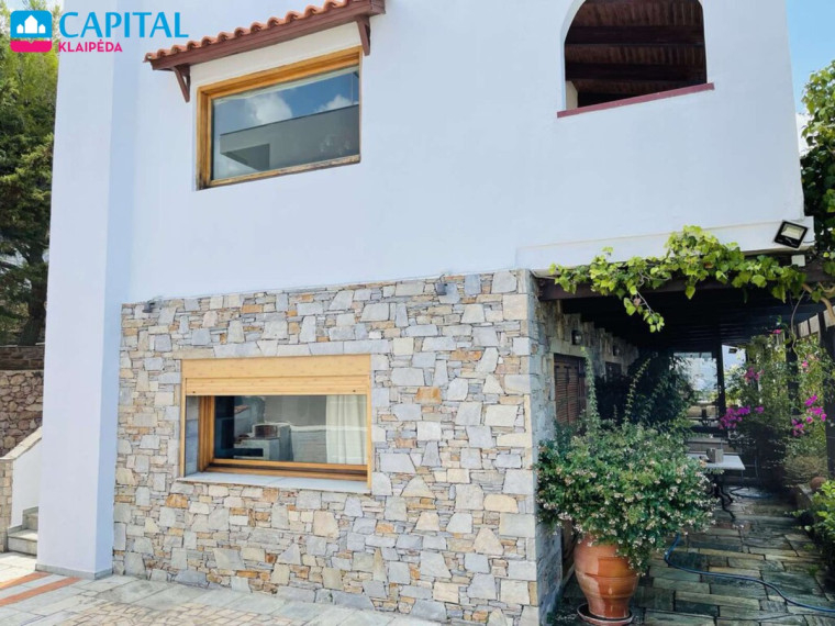 For sale
3-storey villa of 320 sq.meters in Attica. 5