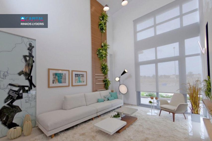Šiuolaikiško stiliaus įrengtos vilos su nuosavu baseinu už 375 000 eur!  4