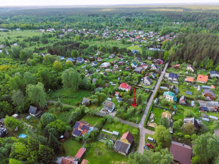 PARDUODAMAS SODO SKLYPAS SU NAMELIO PASTATU 10