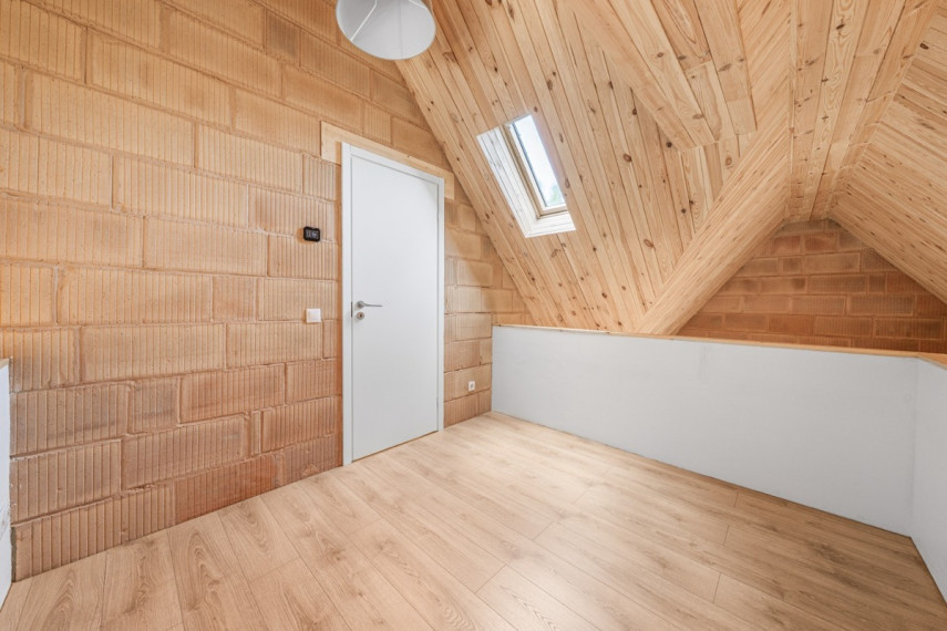 Parduodamas namas Kelmijos Sodų 55-oji g., Vilniaus m., Vilniaus m. sav., 100 m2 ploto, 2 aukštai 29