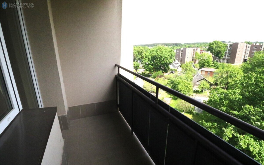 Parduodamas labai tvarkingas 2 butas renovuotame name  Liudiškių g., Anykščiai, 19