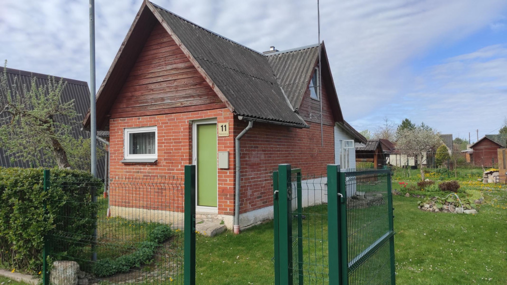 Parduodamas namas Palėvenio g., Šeškų k., Panevėžio r. sav., 37.63 m² ploto 2 kambariai 19