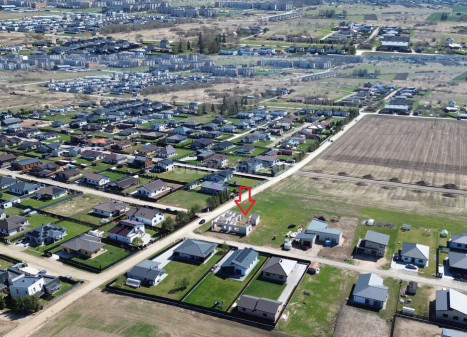 Parduodamas namas Girūnės g. , Dainų k., Šiaulių r. sav., 200 m2 ploto, 1 aukštai
