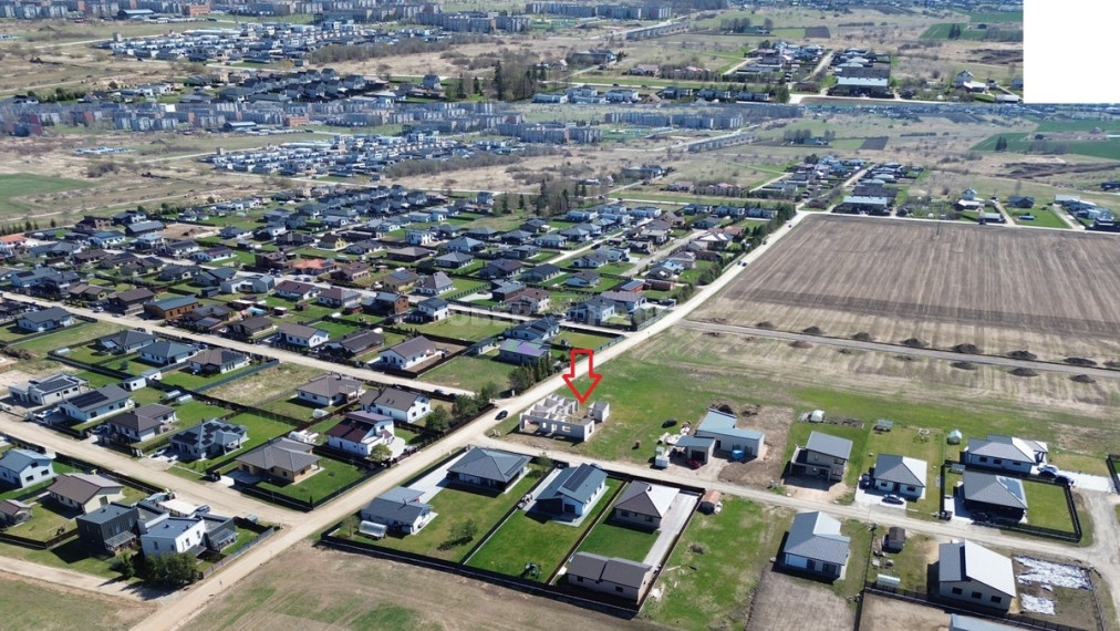 Parduodamas namas Girūnės g. , Dainų k., Šiaulių r. sav., 200 m2 ploto, 1 aukštai 1