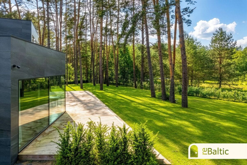 Parduodamas namas Zamečkavo g., Vilniaus m., Vilniaus m. sav., 441.57 m2 ploto, 2 aukštai 9