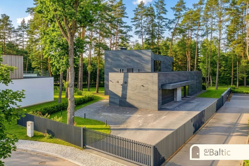 Parduodamas namas Zamečkavo g., Vilniaus m., Vilniaus m. sav., 441.57 m2 ploto, 2 aukštai 33