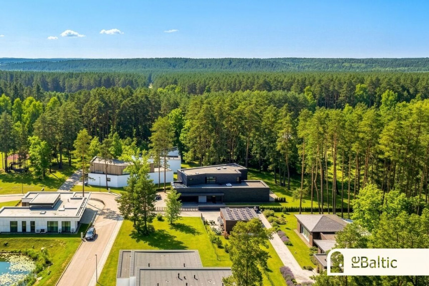 Parduodamas namas Zamečkavo g., Vilniaus m., Vilniaus m. sav., 441.57 m2 ploto, 2 aukštai 37