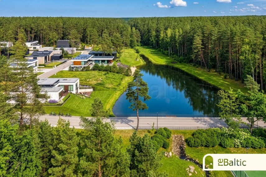 Parduodamas namas Zamečkavo g., Vilniaus m., Vilniaus m. sav., 441.57 m2 ploto, 2 aukštai 38