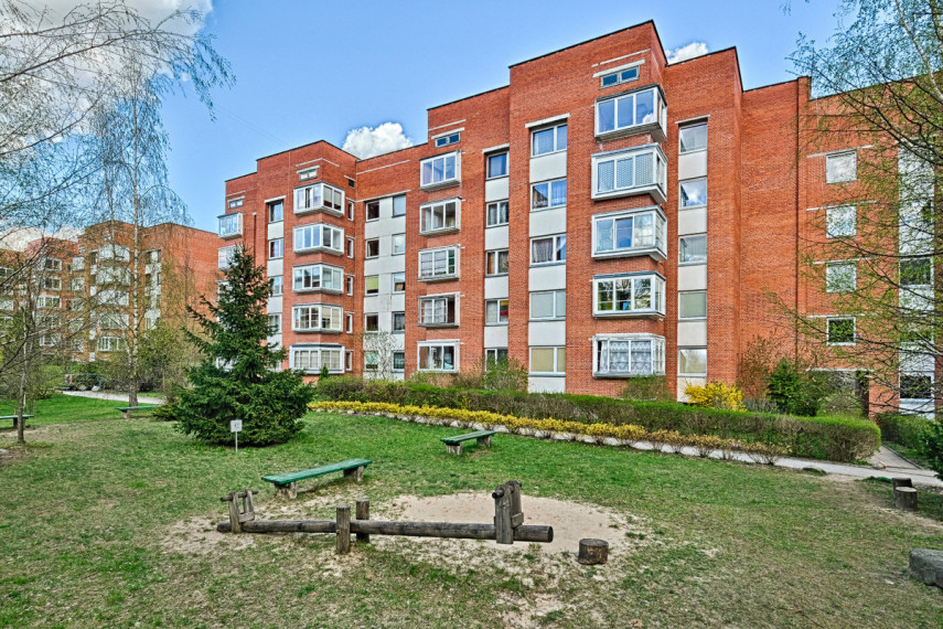 Parduodamas butas Kalvarijų g., Vilniaus m., Vilniaus m. sav., 83 m2 ploto, 4 kambariai 25