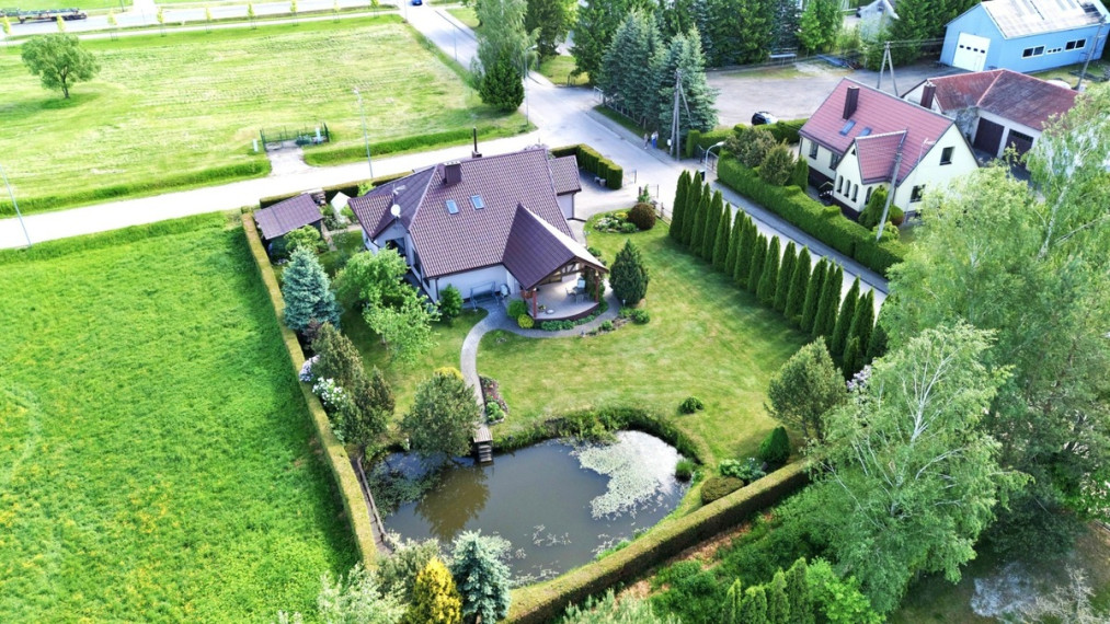 Parduodamas namas Naujakurių g., Širvintų m., Širvintų r. sav., 199.69 m2 ploto, 2 aukštai 39