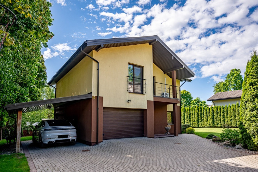 Parduodamas namas Tylos g., Šakių k., Kauno r. sav., 190.65 m2 ploto, 2 aukštai 4