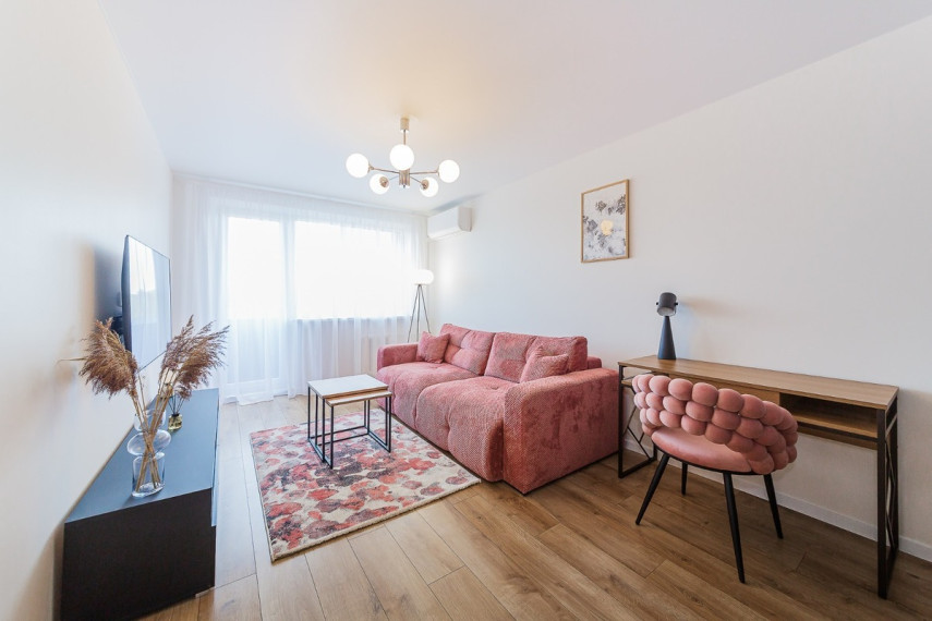 Parduodamas butas Tilžės g., Šiaulių m., Šiaulių m. sav., 30.37 m2 ploto, 1 kambariai 2