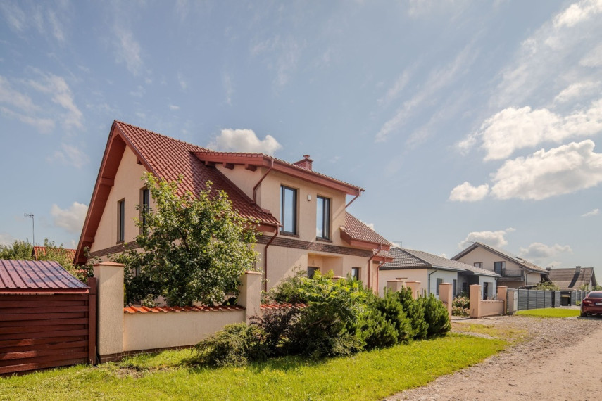 Parduodamas namas Lašų g., Šlapšilės k., Klaipėdos r. sav., 251.3 m2 ploto, 2 aukštai 2