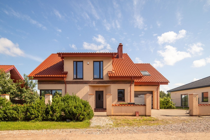 Parduodamas namas Lašų g., Šlapšilės k., Klaipėdos r. sav., 251.3 m2 ploto, 2 aukštai 3
