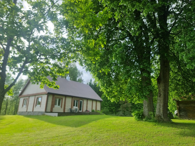 Parduodamas namas Didėjos g., Degutiškio k., Zarasų r. sav., 110.08 m2 ploto, 1 aukštai 20